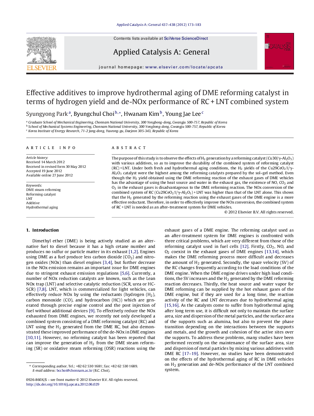 Effective additives to improve hydrothermal aging of DME reforming catalyst in terms of hydrogen yield and de-NOx performance of RC + LNT combined system