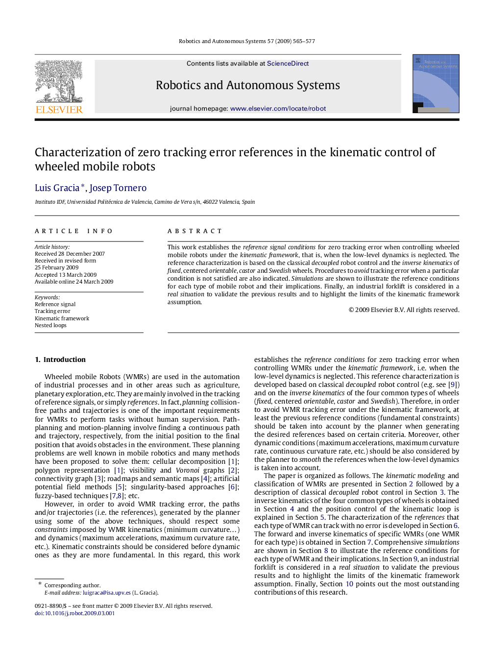 Characterization of zero tracking error references in the kinematic control of wheeled mobile robots