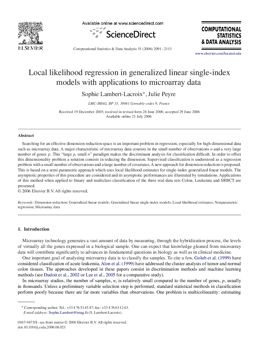 Local likelihood regression in generalized linear single-index models with applications to microarray data