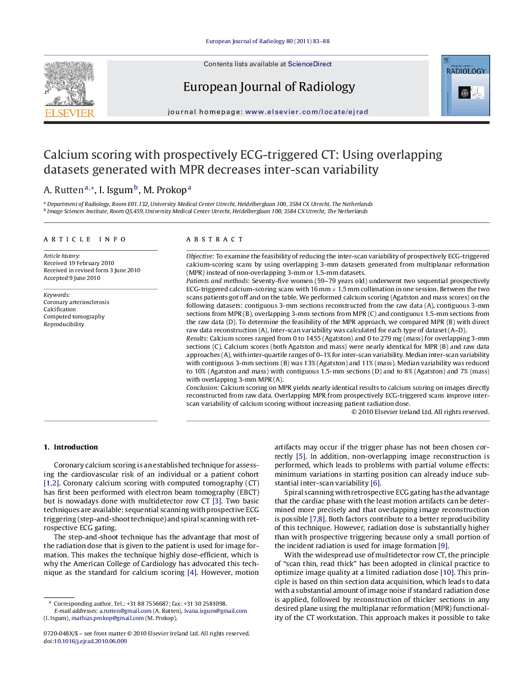 Calcium scoring with prospectively ECG-triggered CT: Using overlapping datasets generated with MPR decreases inter-scan variability