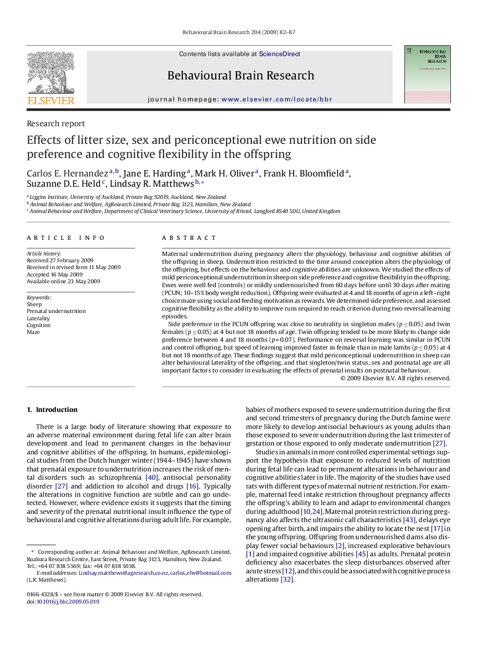 Effects of litter size, sex and periconceptional ewe nutrition on side preference and cognitive flexibility in the offspring