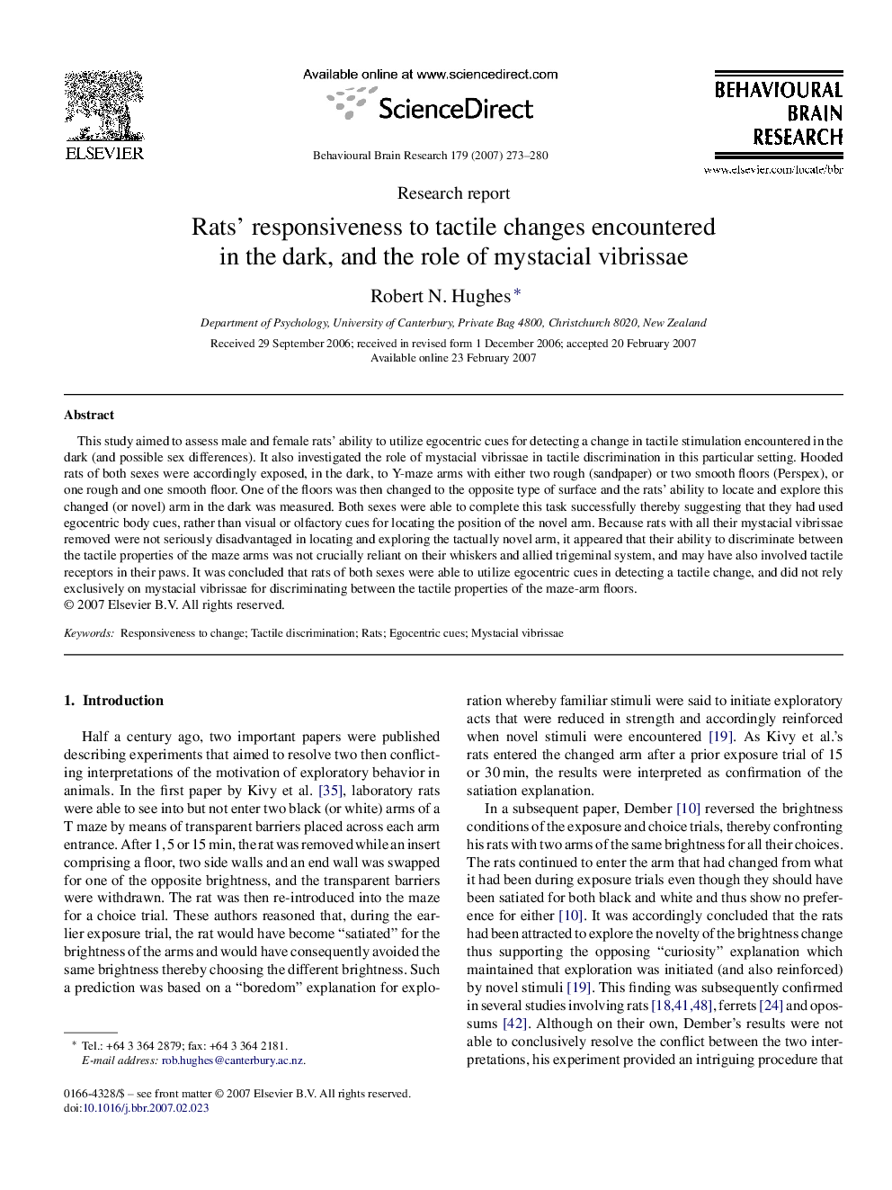 Rats' responsiveness to tactile changes encountered in the dark, and the role of mystacial vibrissae