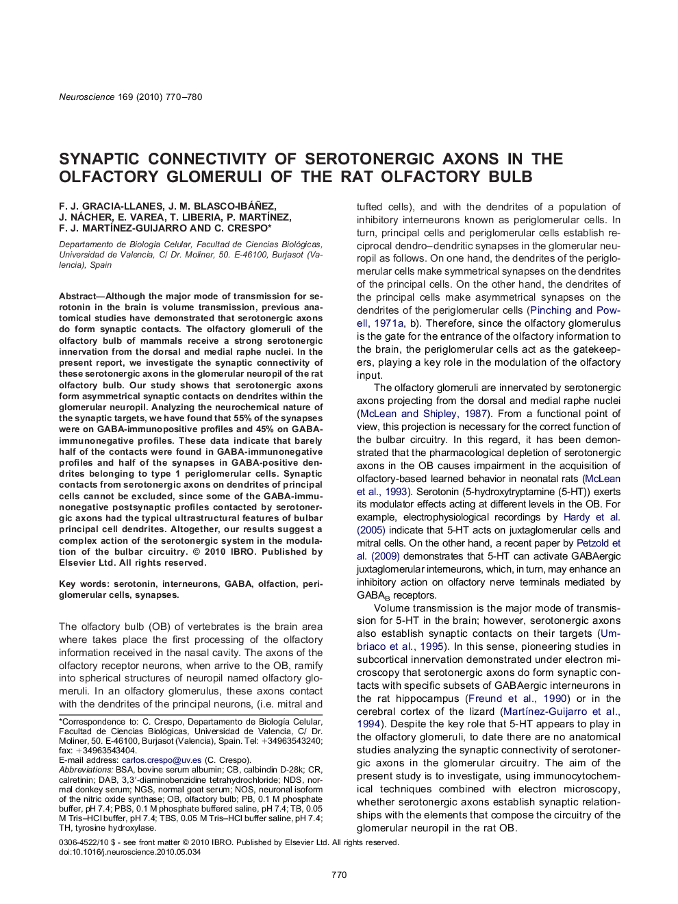 Synaptic connectivity of serotonergic axons in the olfactory glomeruli of the rat olfactory bulb