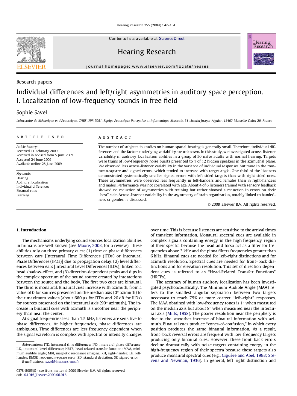 Individual differences and left/right asymmetries in auditory space perception. I. Localization of low-frequency sounds in free field