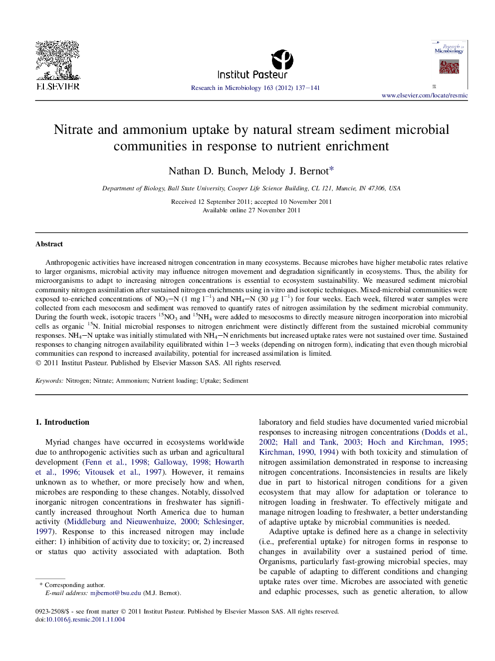 Nitrate and ammonium uptake by natural stream sediment microbial communities in response to nutrient enrichment