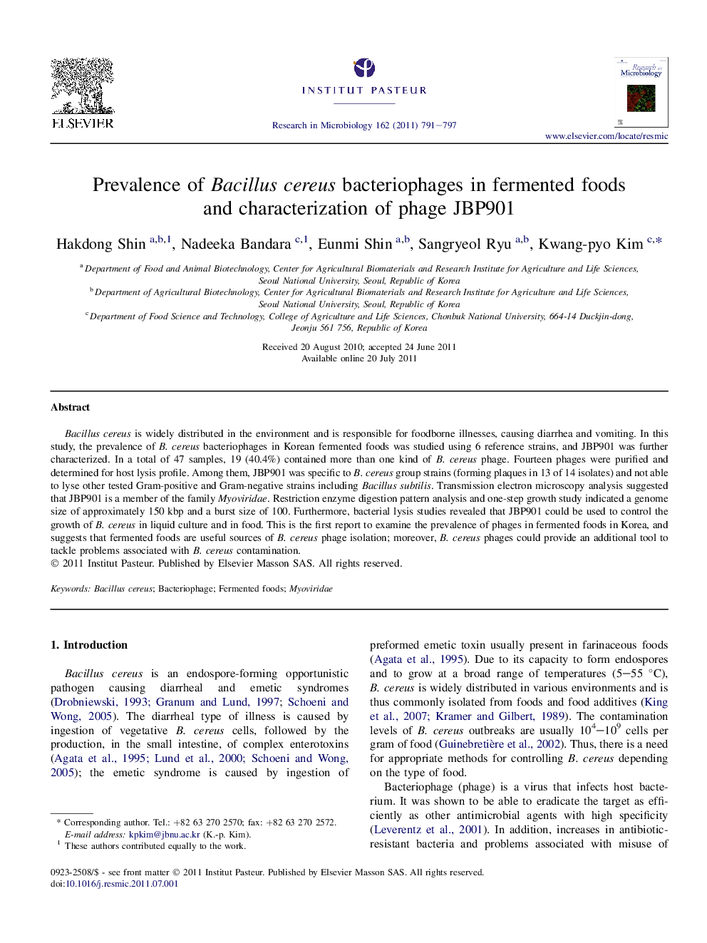 Prevalence of Bacillus cereus bacteriophages in fermented foods and characterization of phage JBP901