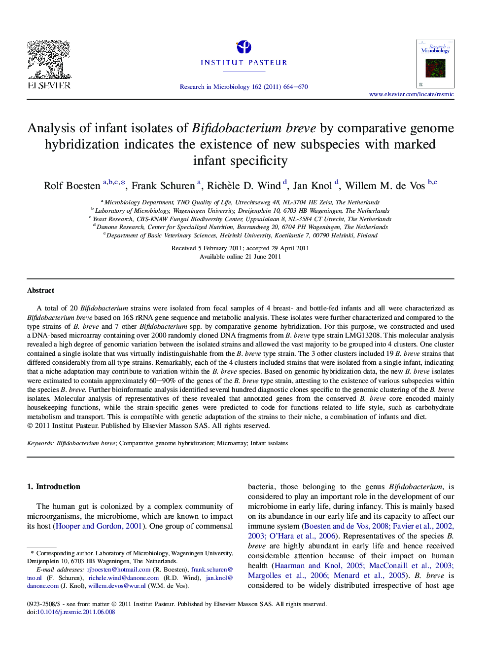 Analysis of infant isolates of Bifidobacterium breve by comparative genome hybridization indicates the existence of new subspecies with marked infant specificity