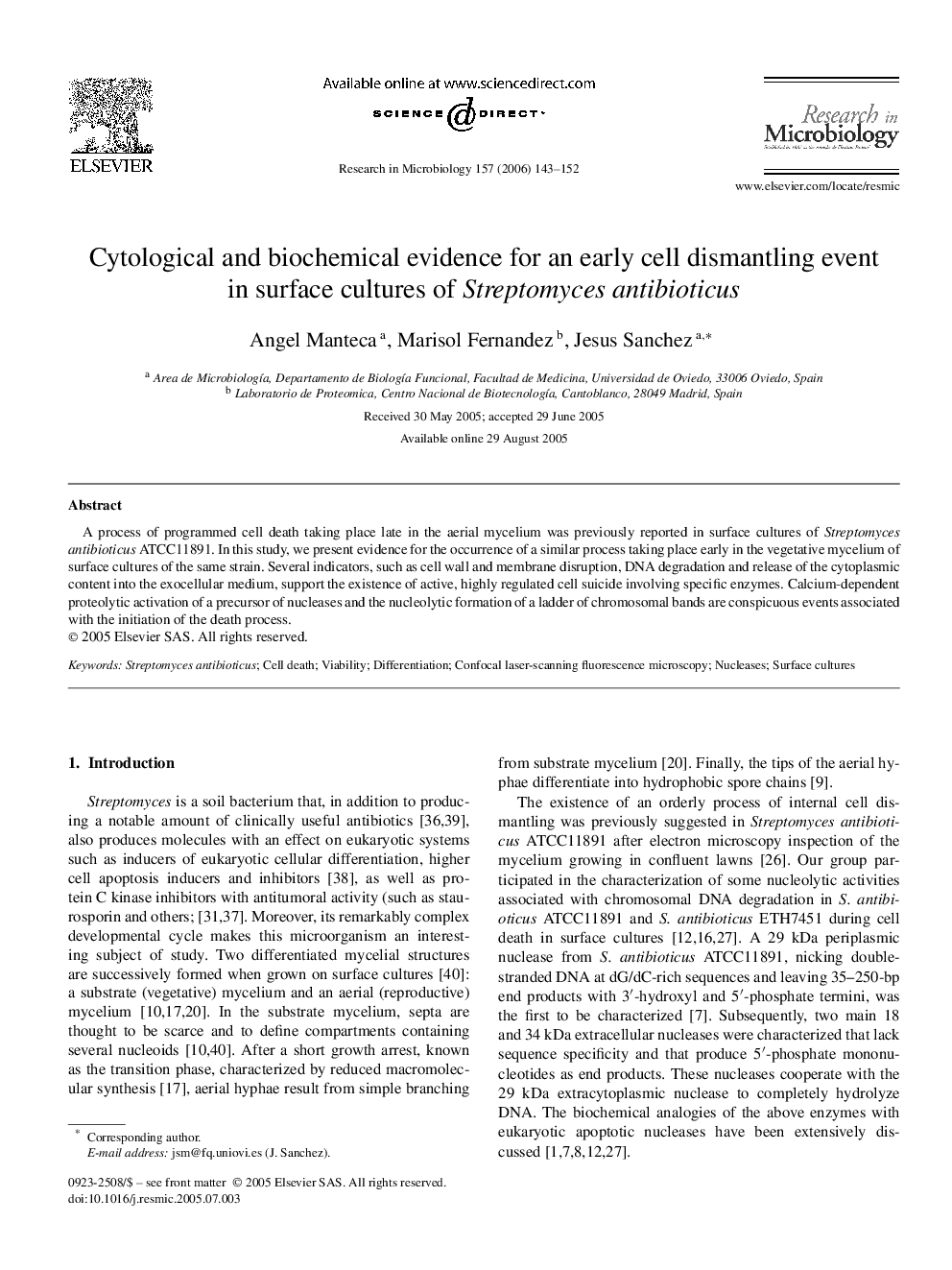 Cytological and biochemical evidence for an early cell dismantling event in surface cultures of Streptomyces antibioticus