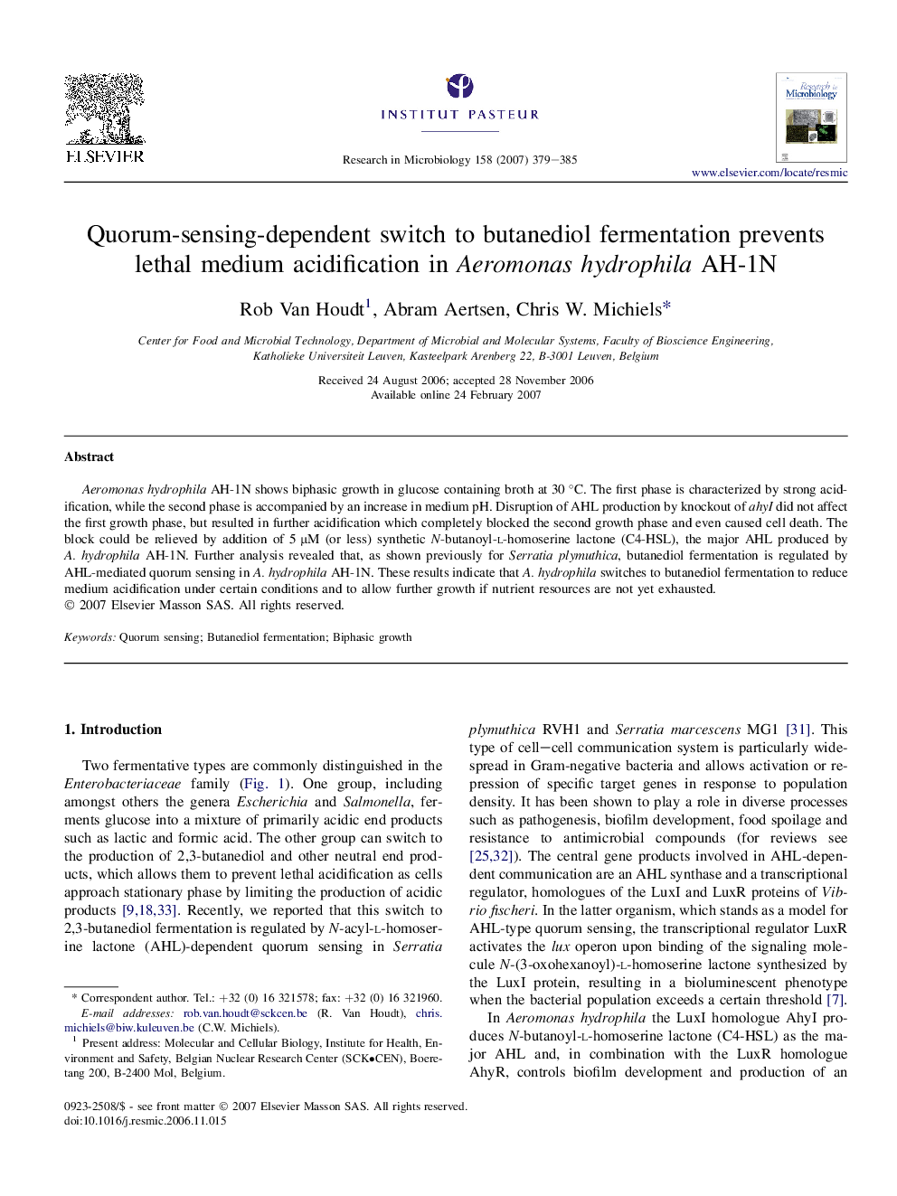 Quorum-sensing-dependent switch to butanediol fermentation prevents lethal medium acidification in Aeromonas hydrophila AH-1N