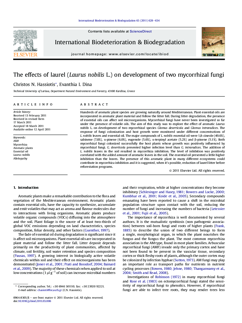 The effects of laurel (Laurus nobilis L.) on development of two mycorrhizal fungi