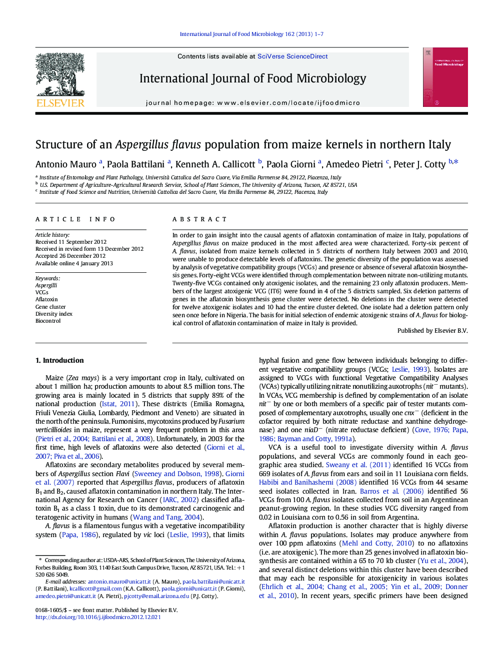 Structure of an Aspergillus flavus population from maize kernels in northern Italy