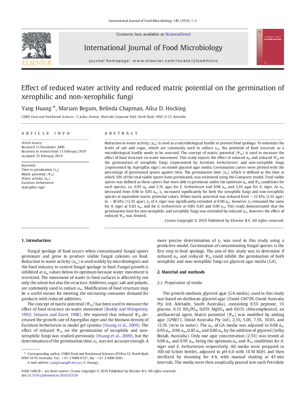 Effect of reduced water activity and reduced matric potential on the germination of xerophilic and non-xerophilic fungi