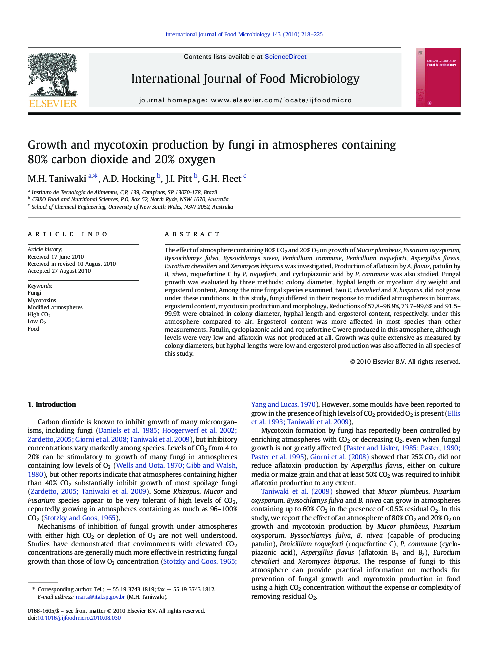 Growth and mycotoxin production by fungi in atmospheres containing 80% carbon dioxide and 20% oxygen