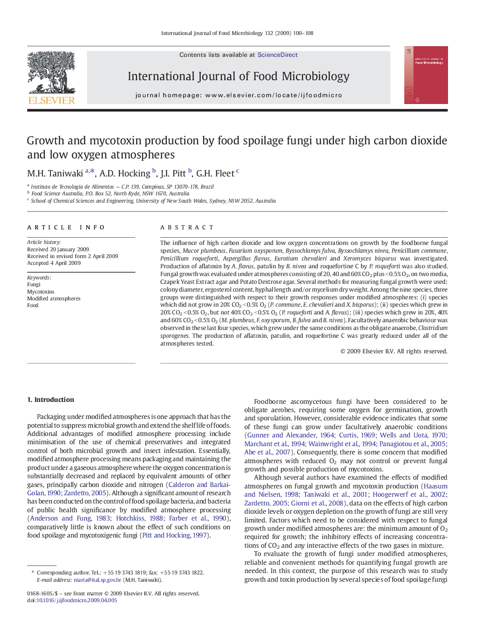 Growth and mycotoxin production by food spoilage fungi under high carbon dioxide and low oxygen atmospheres