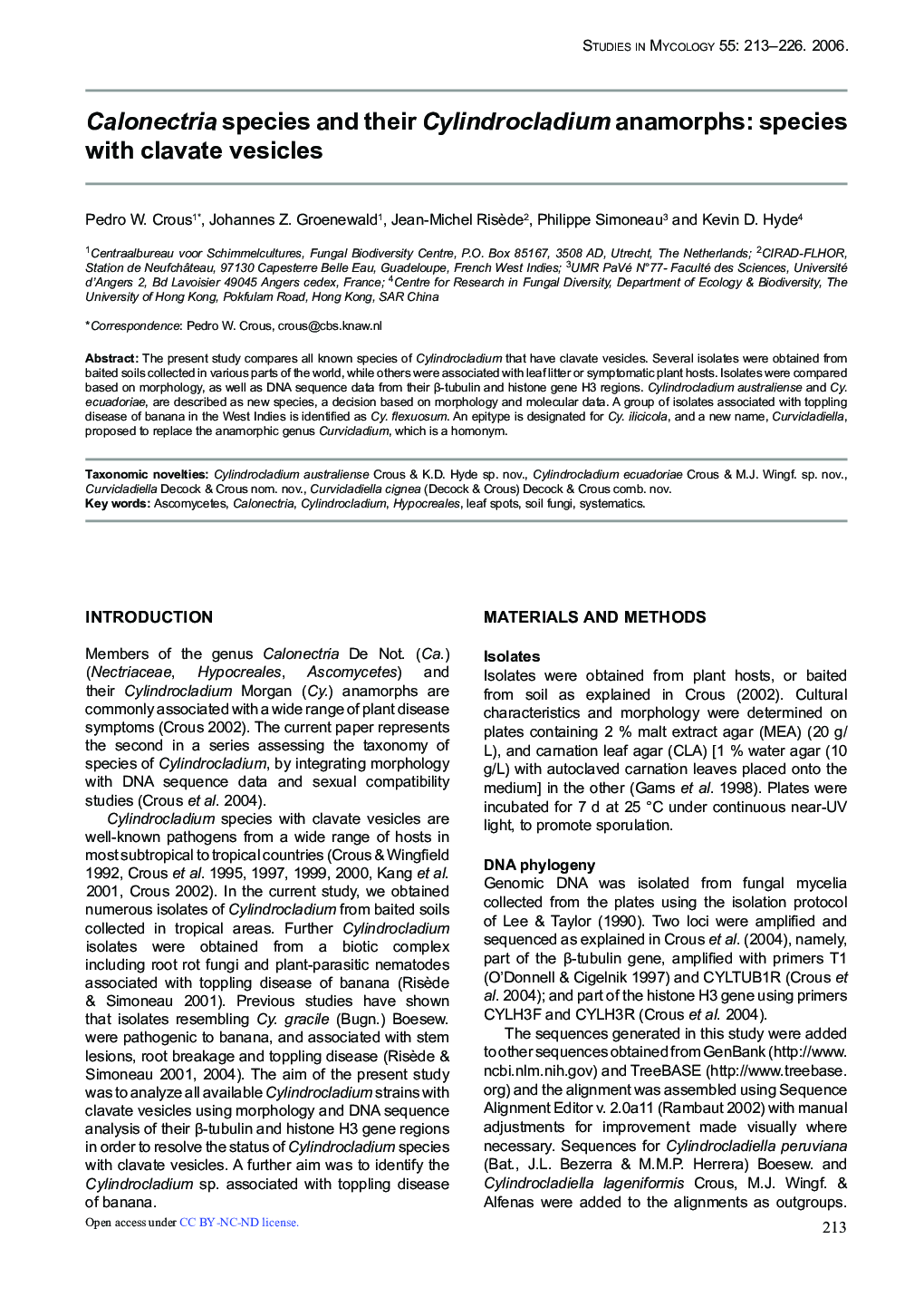 Calonectria species and their Cylindrocladium anamorphs: species with clavate vesicles 