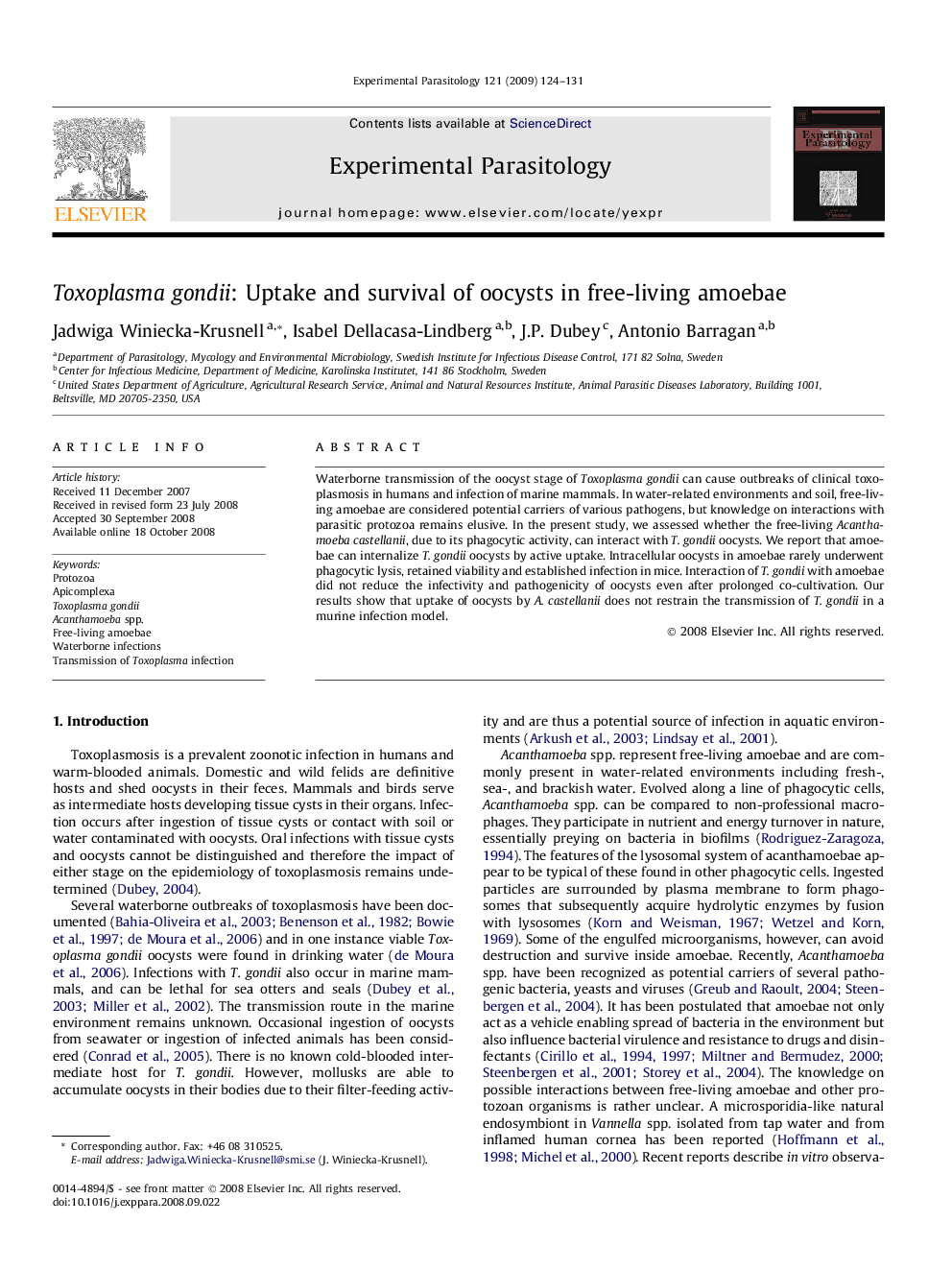 Toxoplasma gondii: Uptake and survival of oocysts in free-living amoebae