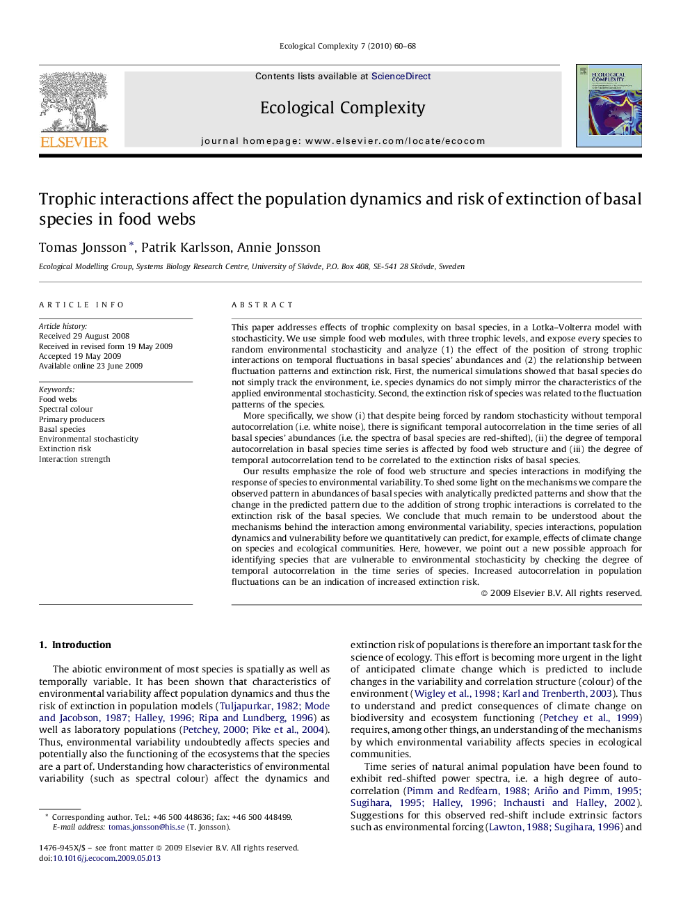 Trophic interactions affect the population dynamics and risk of extinction of basal species in food webs