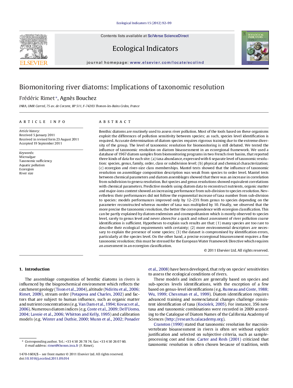 Biomonitoring river diatoms: Implications of taxonomic resolution