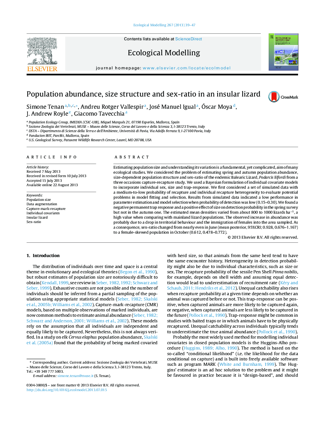 Population abundance, size structure and sex-ratio in an insular lizard