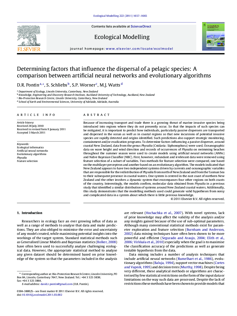 Determining factors that influence the dispersal of a pelagic species: A comparison between artificial neural networks and evolutionary algorithms