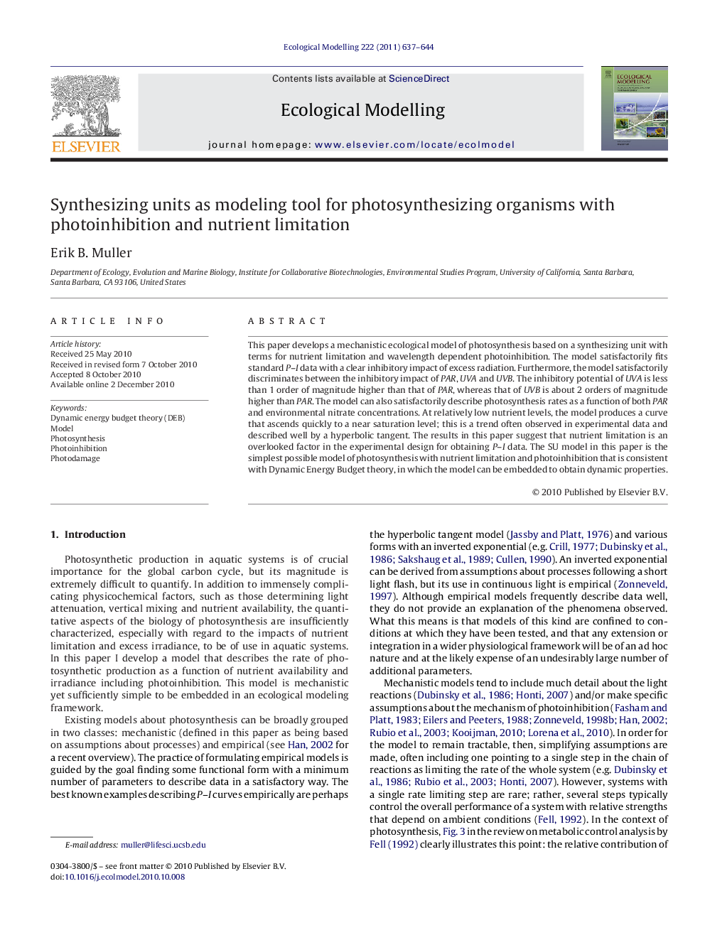 Synthesizing units as modeling tool for photosynthesizing organisms with photoinhibition and nutrient limitation