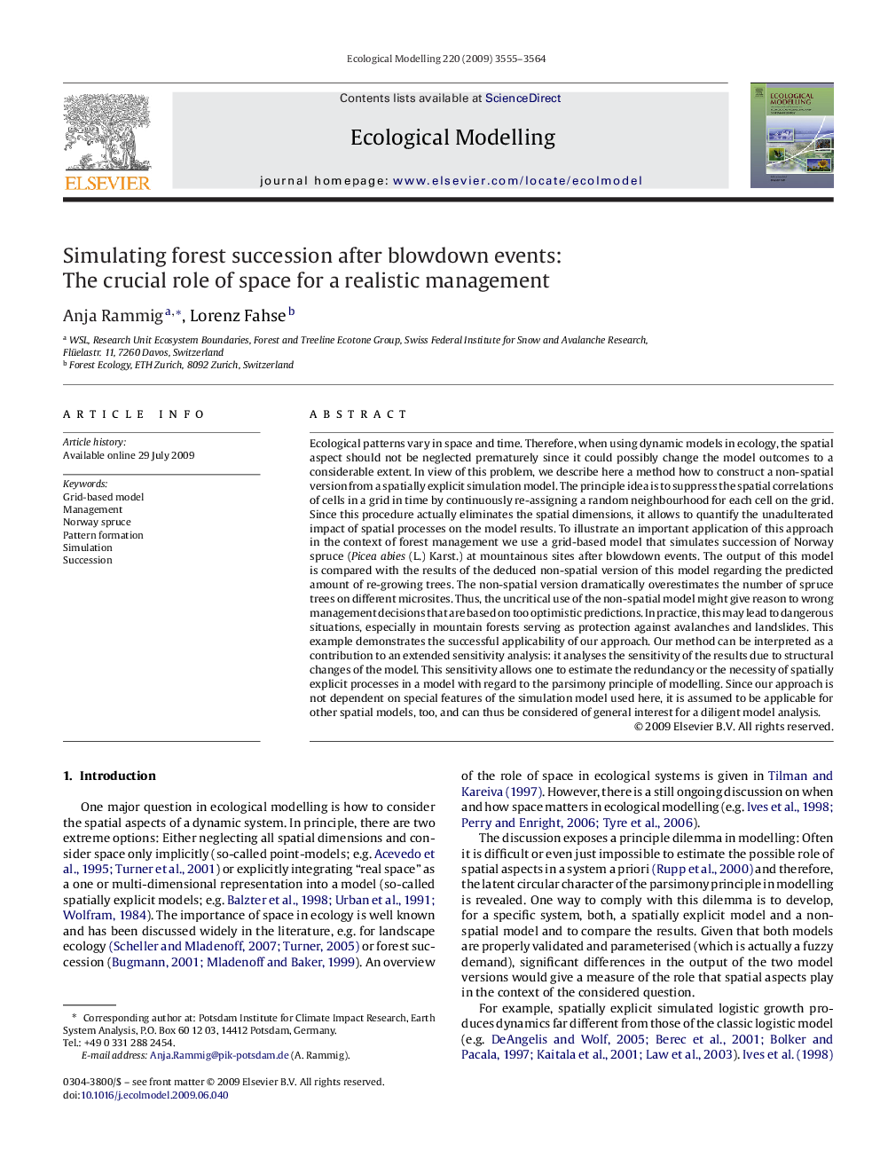 Simulating forest succession after blowdown events: The crucial role of space for a realistic management