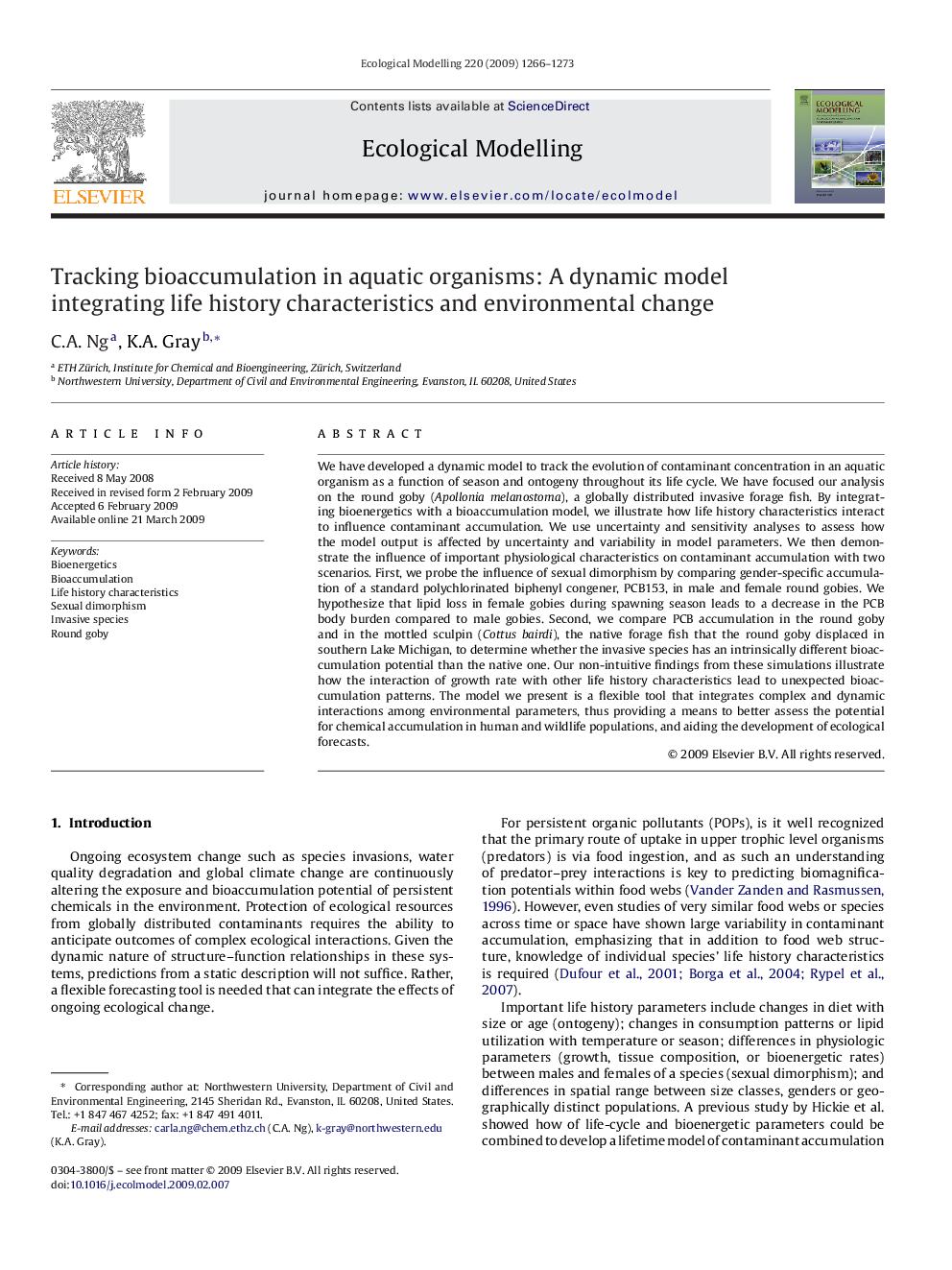 Tracking bioaccumulation in aquatic organisms: A dynamic model integrating life history characteristics and environmental change