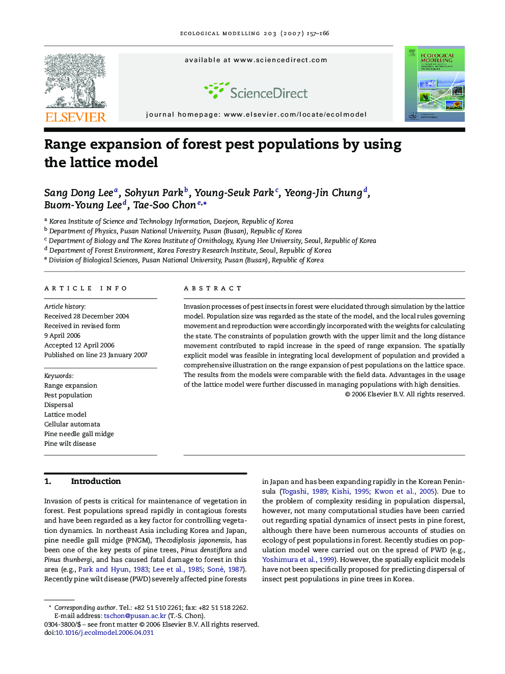 Range expansion of forest pest populations by using the lattice model