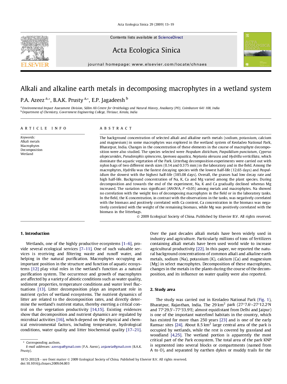 Alkali and alkaline earth metals in decomposing macrophytes in a wetland system