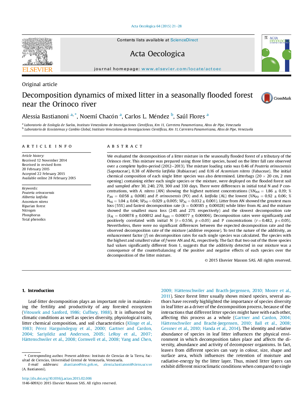 Decomposition dynamics of mixed litter in a seasonally flooded forest near the Orinoco river