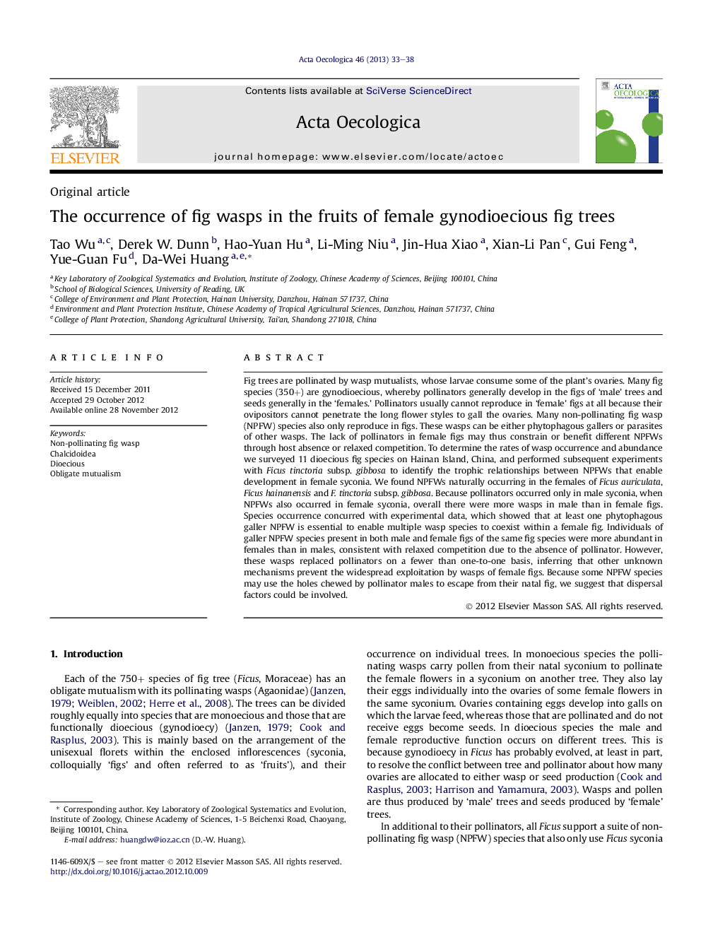 The occurrence of fig wasps in the fruits of female gynodioecious fig trees