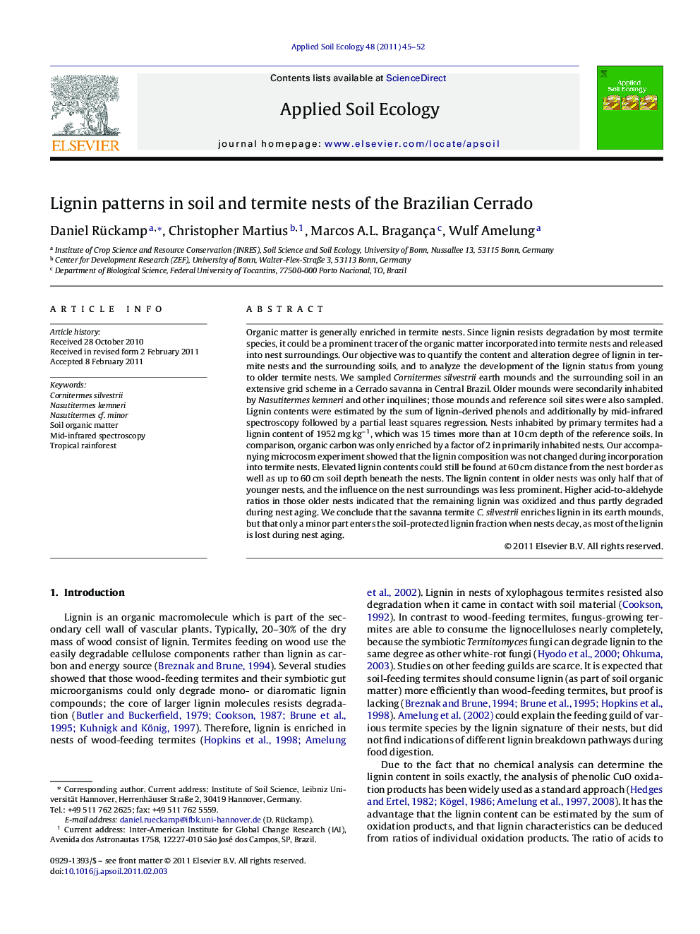 Lignin patterns in soil and termite nests of the Brazilian Cerrado