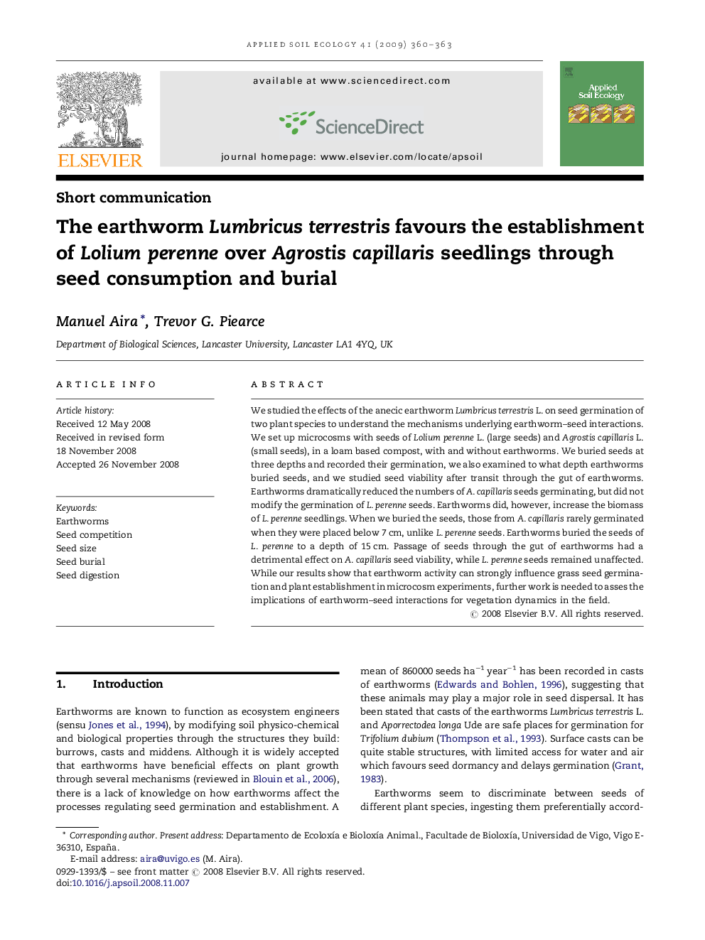 The earthworm Lumbricus terrestris favours the establishment of Lolium perenne over Agrostis capillaris seedlings through seed consumption and burial