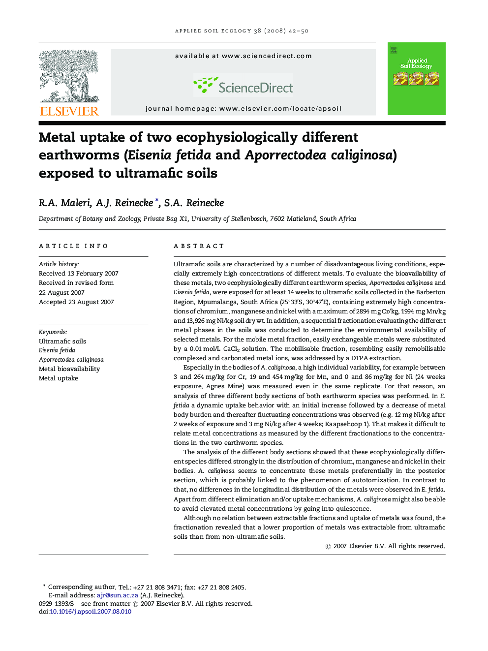 Metal uptake of two ecophysiologically different earthworms (Eisenia fetida and Aporrectodea caliginosa) exposed to ultramafic soils