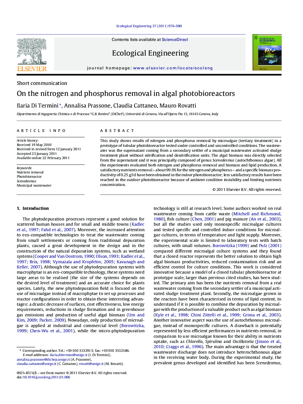 On the nitrogen and phosphorus removal in algal photobioreactors