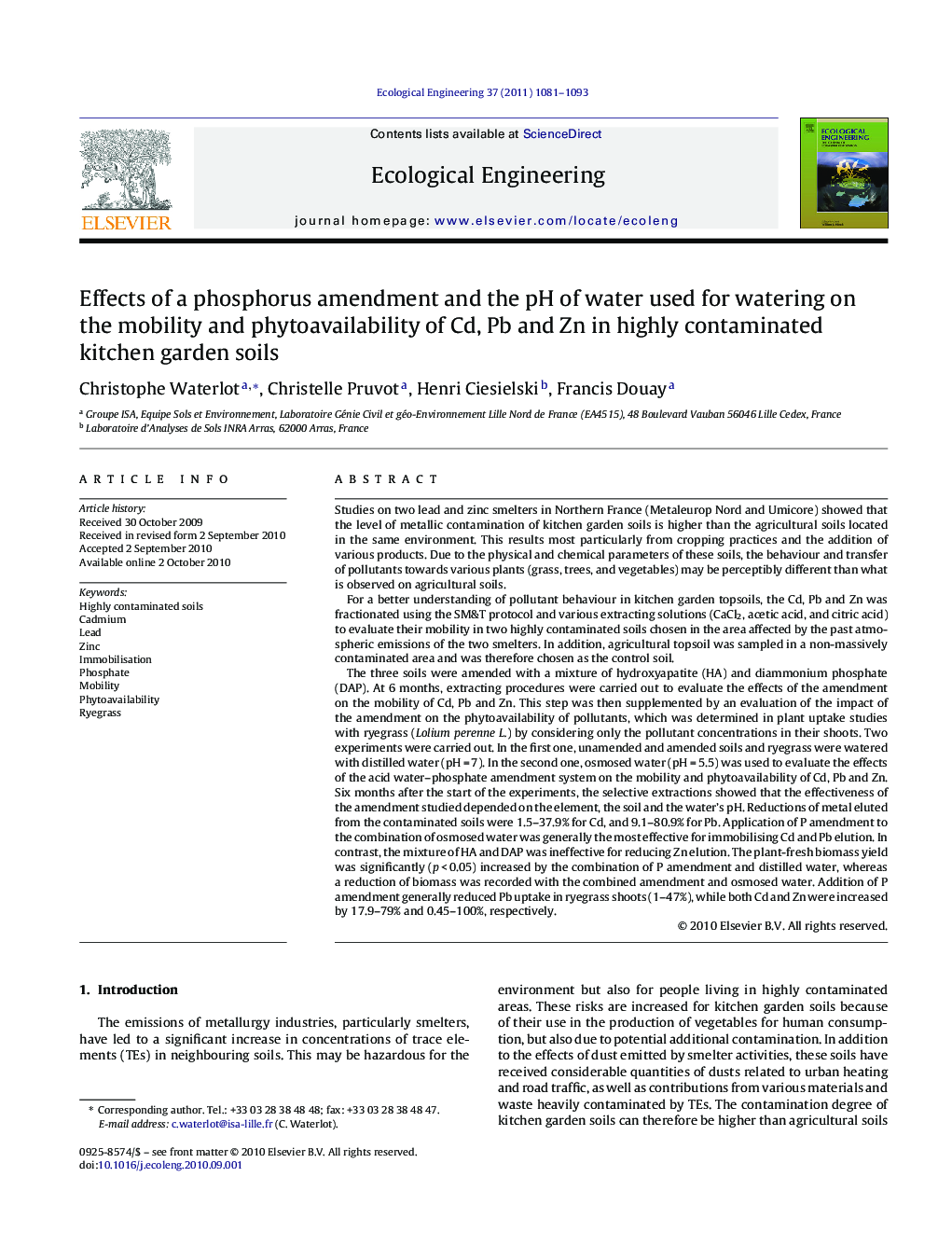 Effects of a phosphorus amendment and the pH of water used for watering on the mobility and phytoavailability of Cd, Pb and Zn in highly contaminated kitchen garden soils