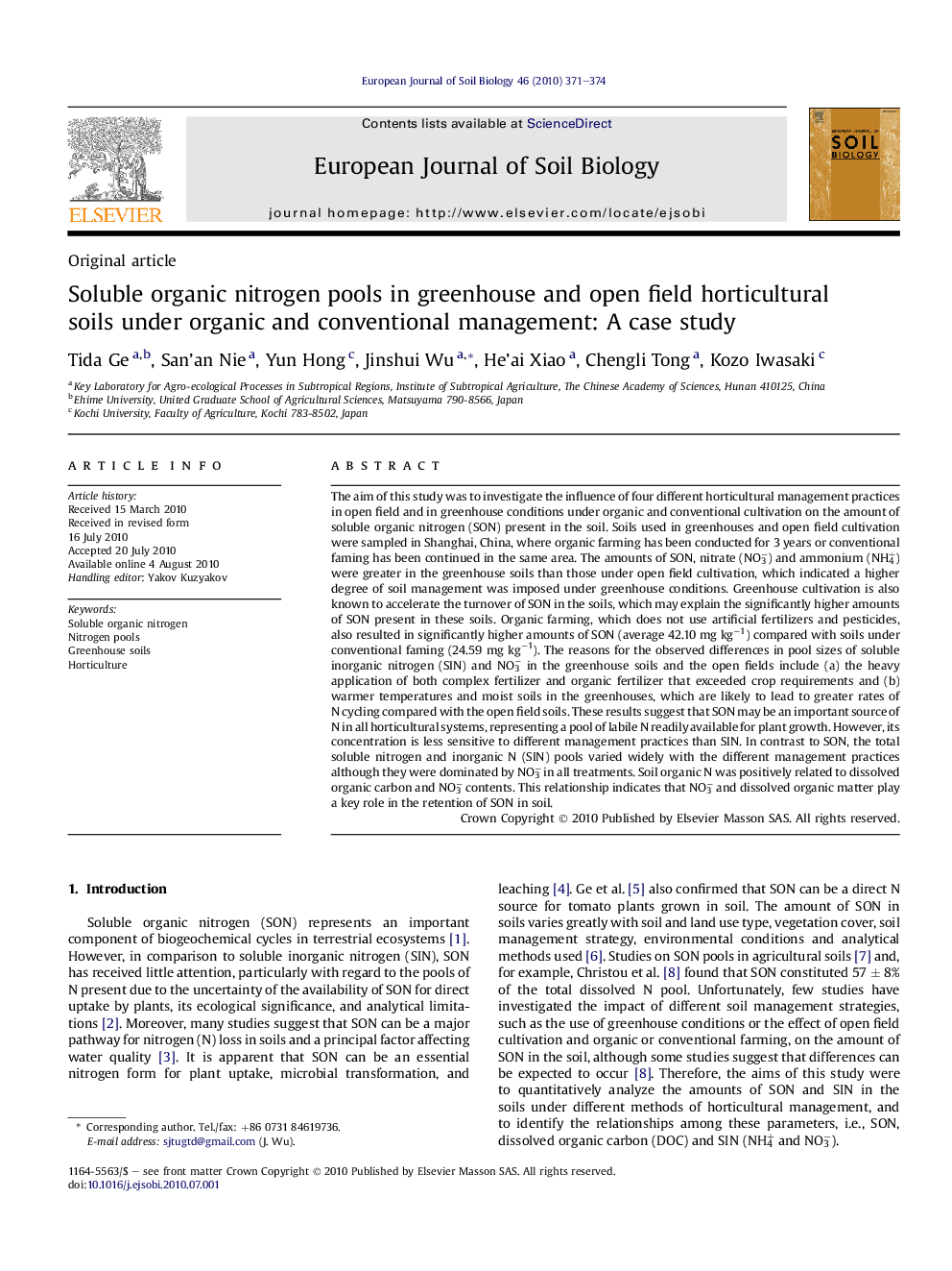 Soluble organic nitrogen pools in greenhouse and open field horticultural soils under organic and conventional management: A case study