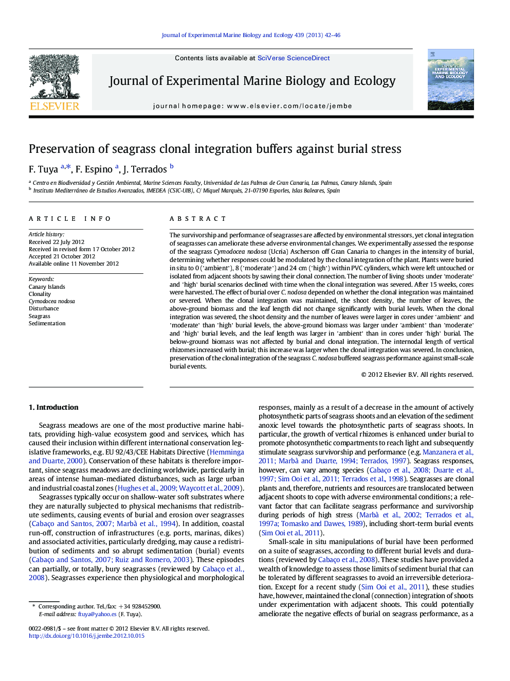 Preservation of seagrass clonal integration buffers against burial stress