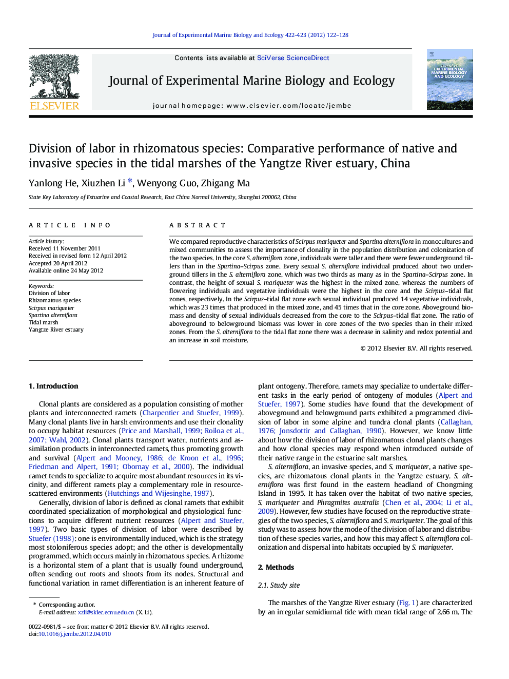 Division of labor in rhizomatous species: Comparative performance of native and invasive species in the tidal marshes of the Yangtze River estuary, China