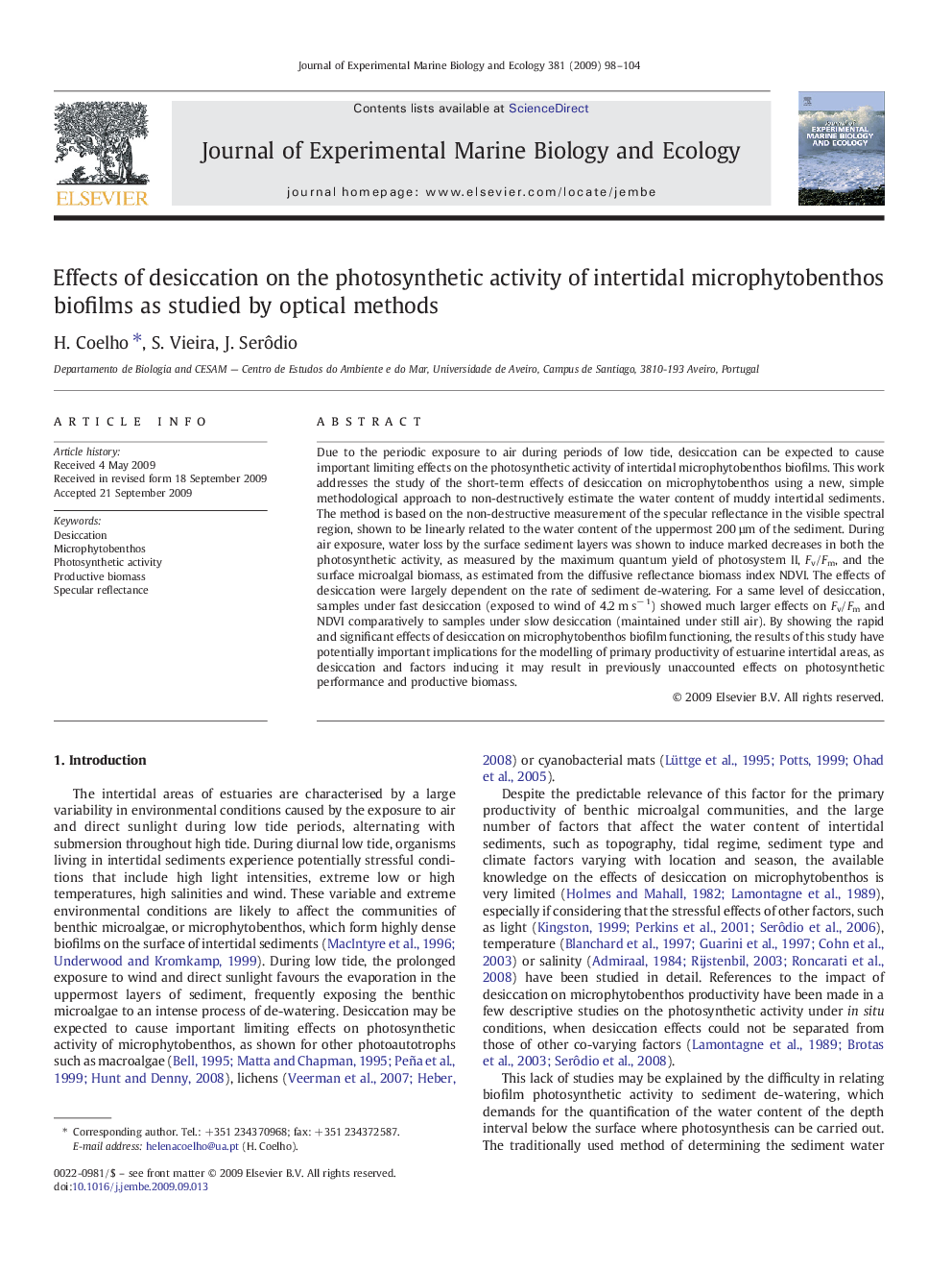 Effects of desiccation on the photosynthetic activity of intertidal microphytobenthos biofilms as studied by optical methods