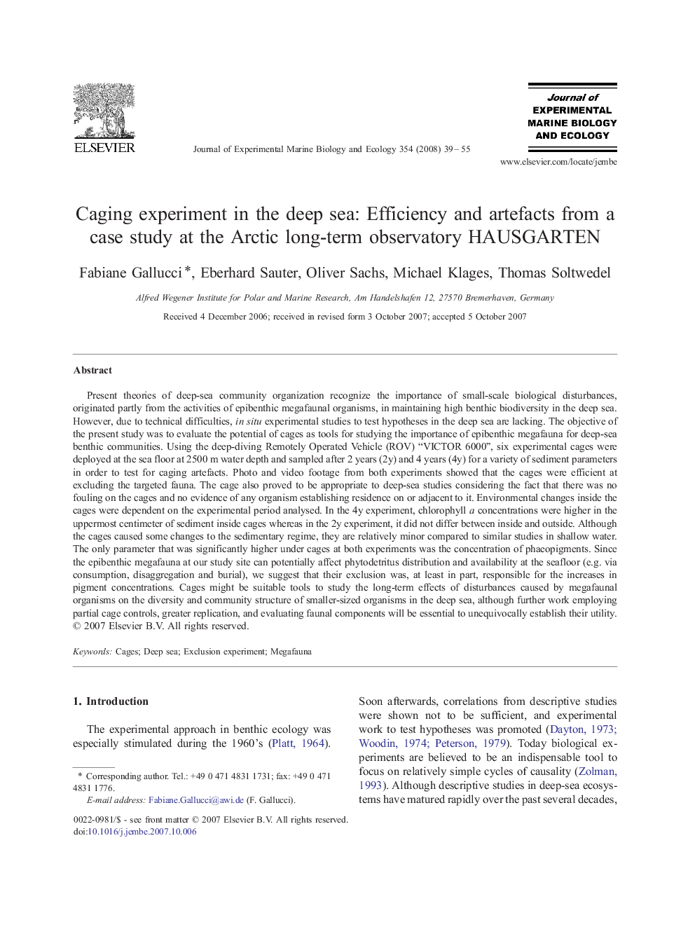 Caging experiment in the deep sea: Efficiency and artefacts from a case study at the Arctic long-term observatory HAUSGARTEN