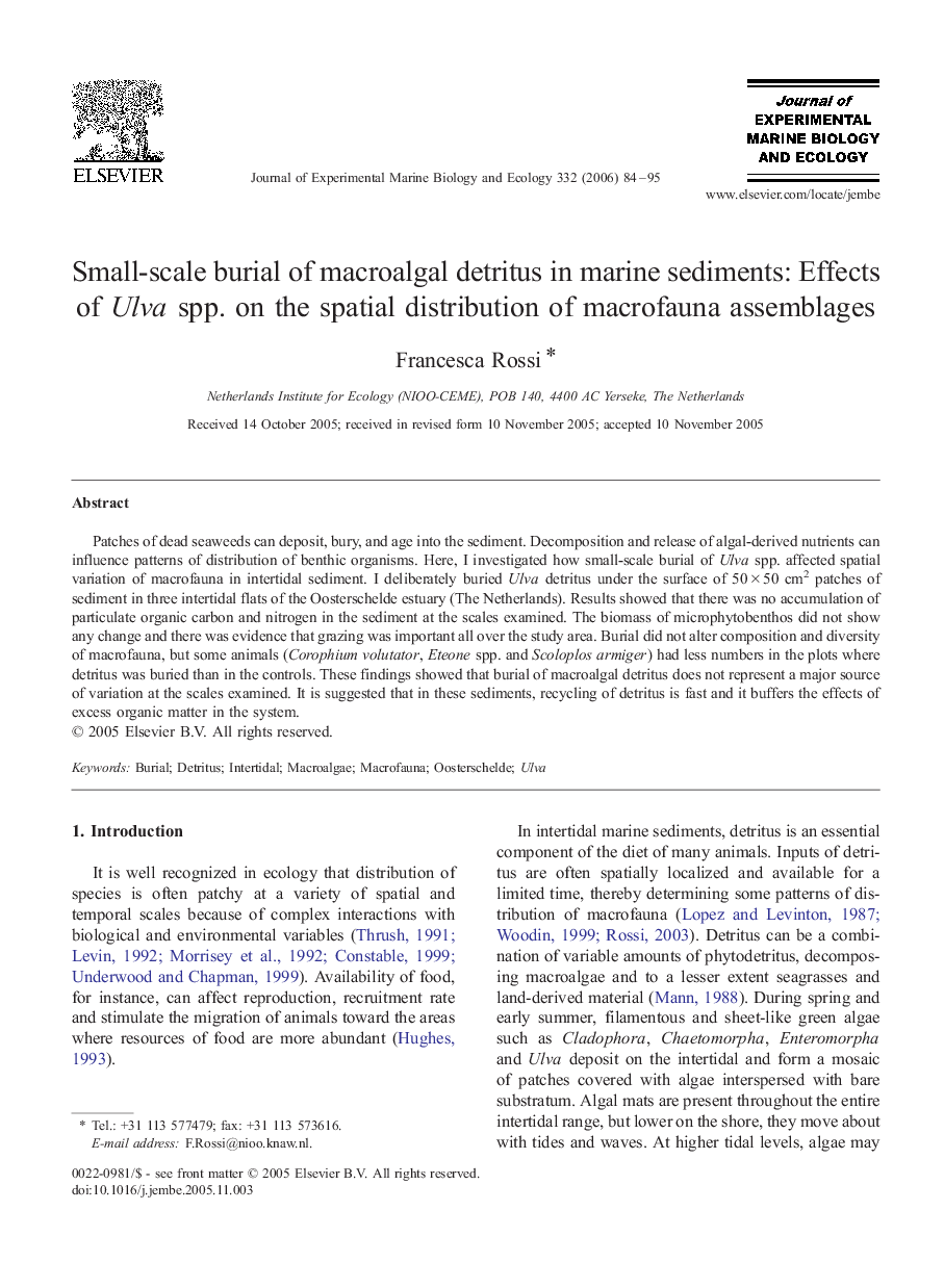 Small-scale burial of macroalgal detritus in marine sediments: Effects of Ulva spp. on the spatial distribution of macrofauna assemblages