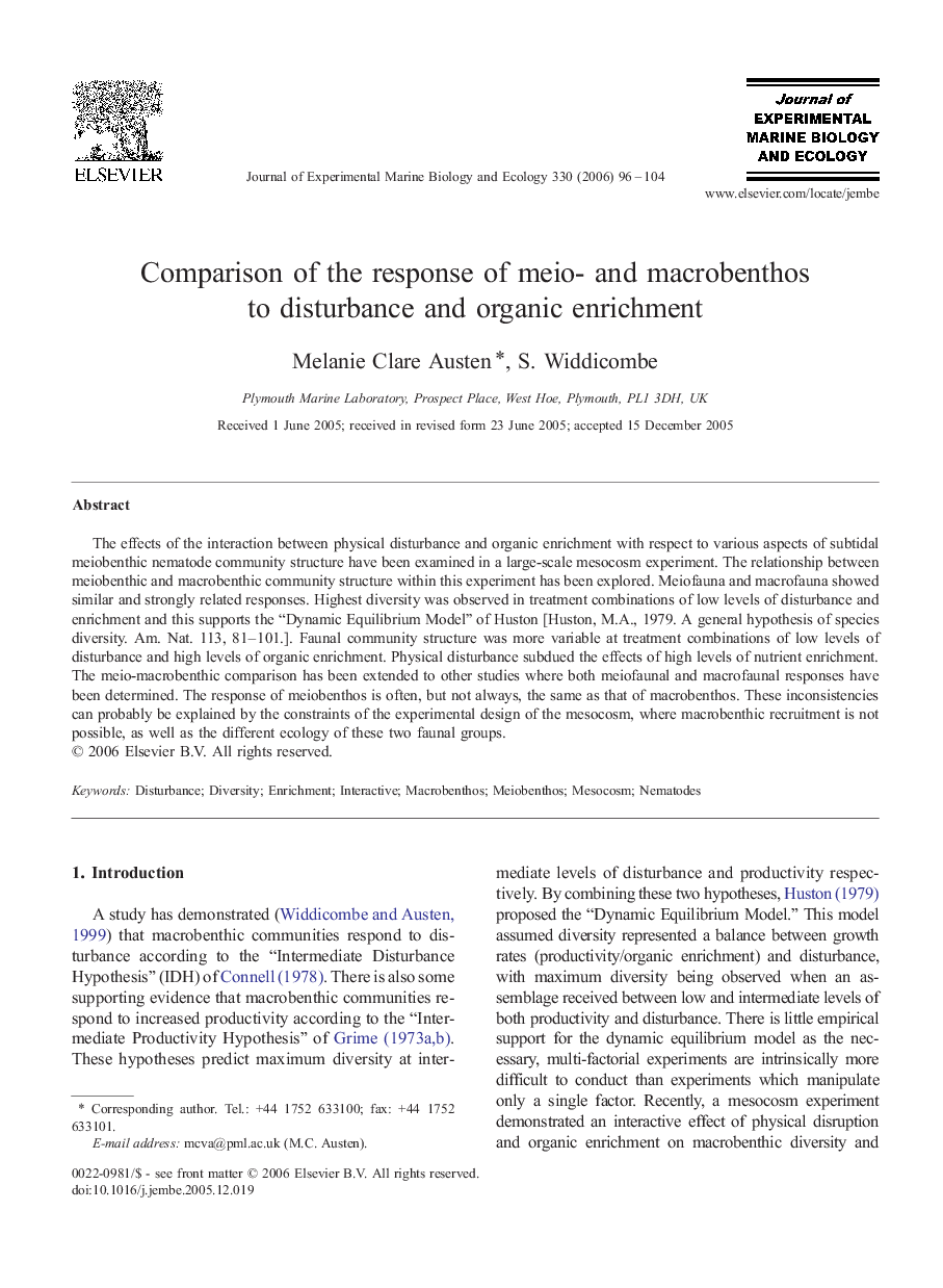 Comparison of the response of meio- and macrobenthos to disturbance and organic enrichment