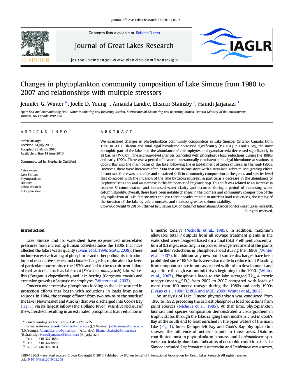 Changes in phytoplankton community composition of Lake Simcoe from 1980 to 2007 and relationships with multiple stressors