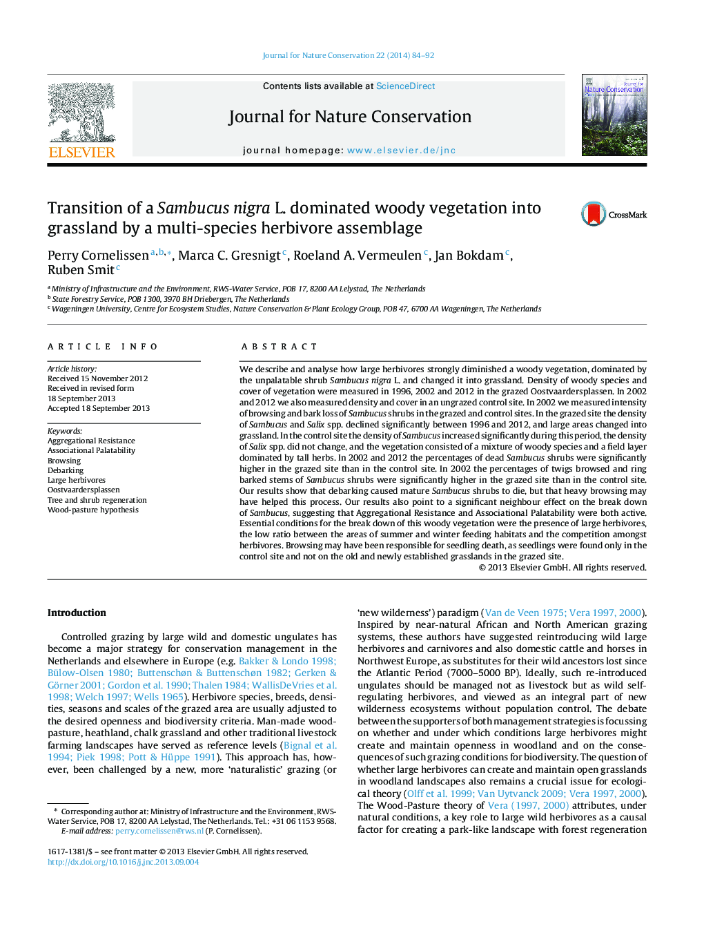 Transition of a Sambucus nigra L. dominated woody vegetation into grassland by a multi-species herbivore assemblage