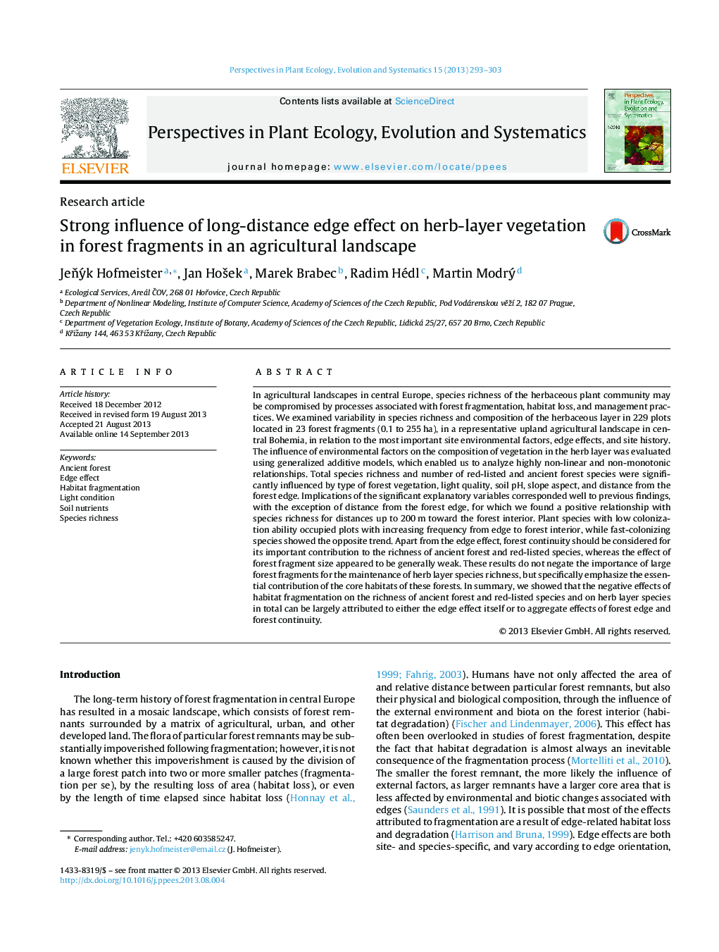 Strong influence of long-distance edge effect on herb-layer vegetation in forest fragments in an agricultural landscape