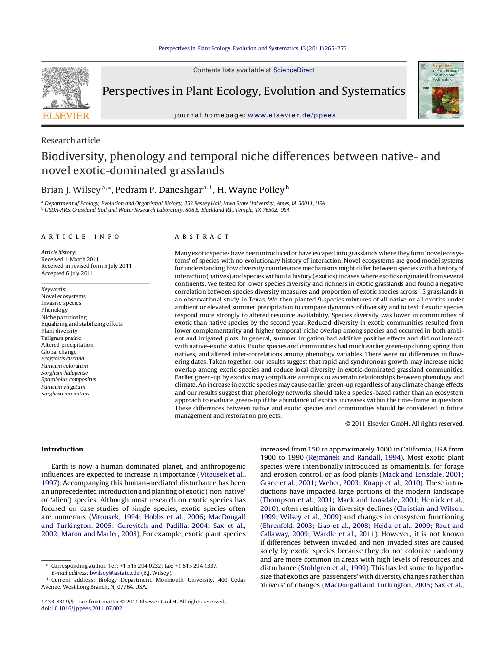 Biodiversity, phenology and temporal niche differences between native- and novel exotic-dominated grasslands