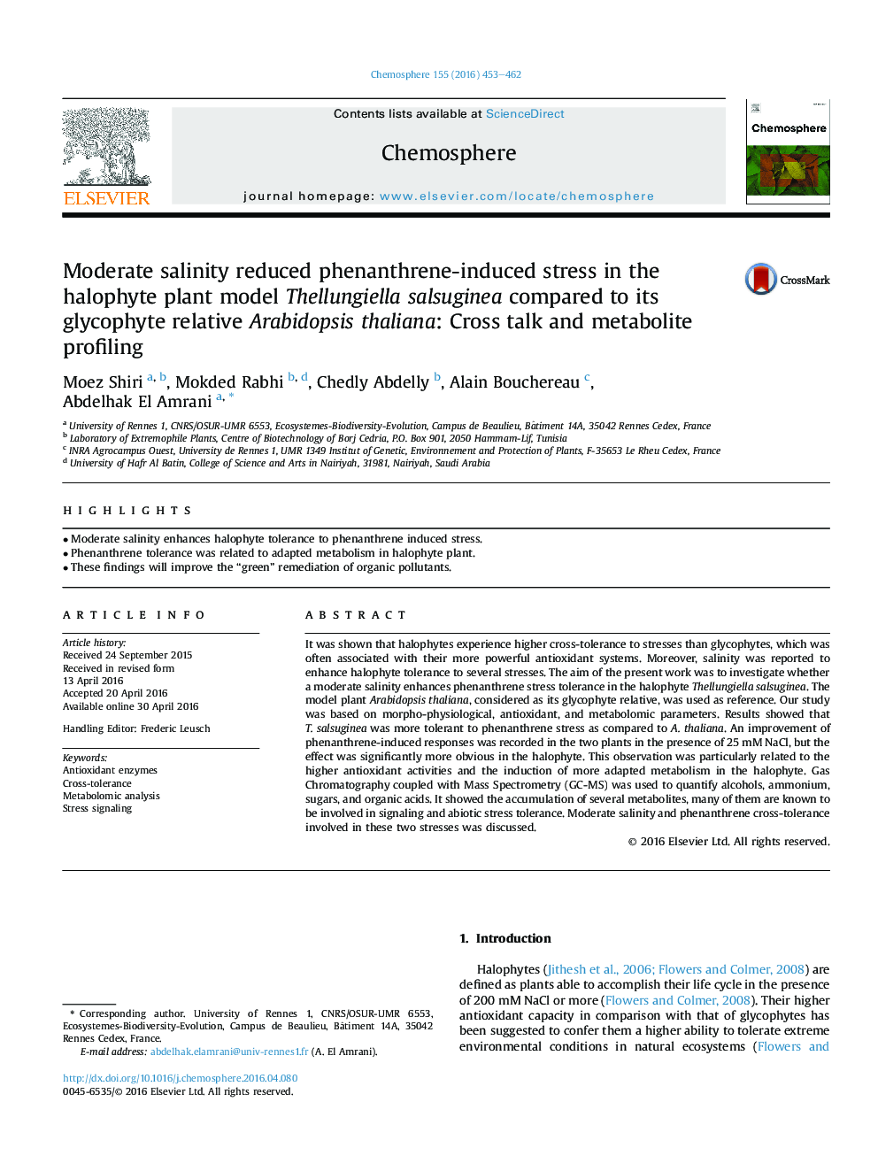 Moderate salinity reduced phenanthrene-induced stress in the halophyte plant model Thellungiella salsuginea compared to its glycophyte relative Arabidopsis thaliana: Cross talk and metabolite profiling