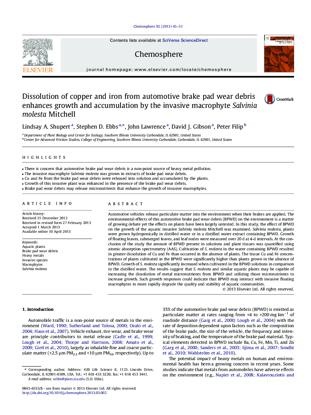 Dissolution of copper and iron from automotive brake pad wear debris enhances growth and accumulation by the invasive macrophyte Salvinia molesta Mitchell