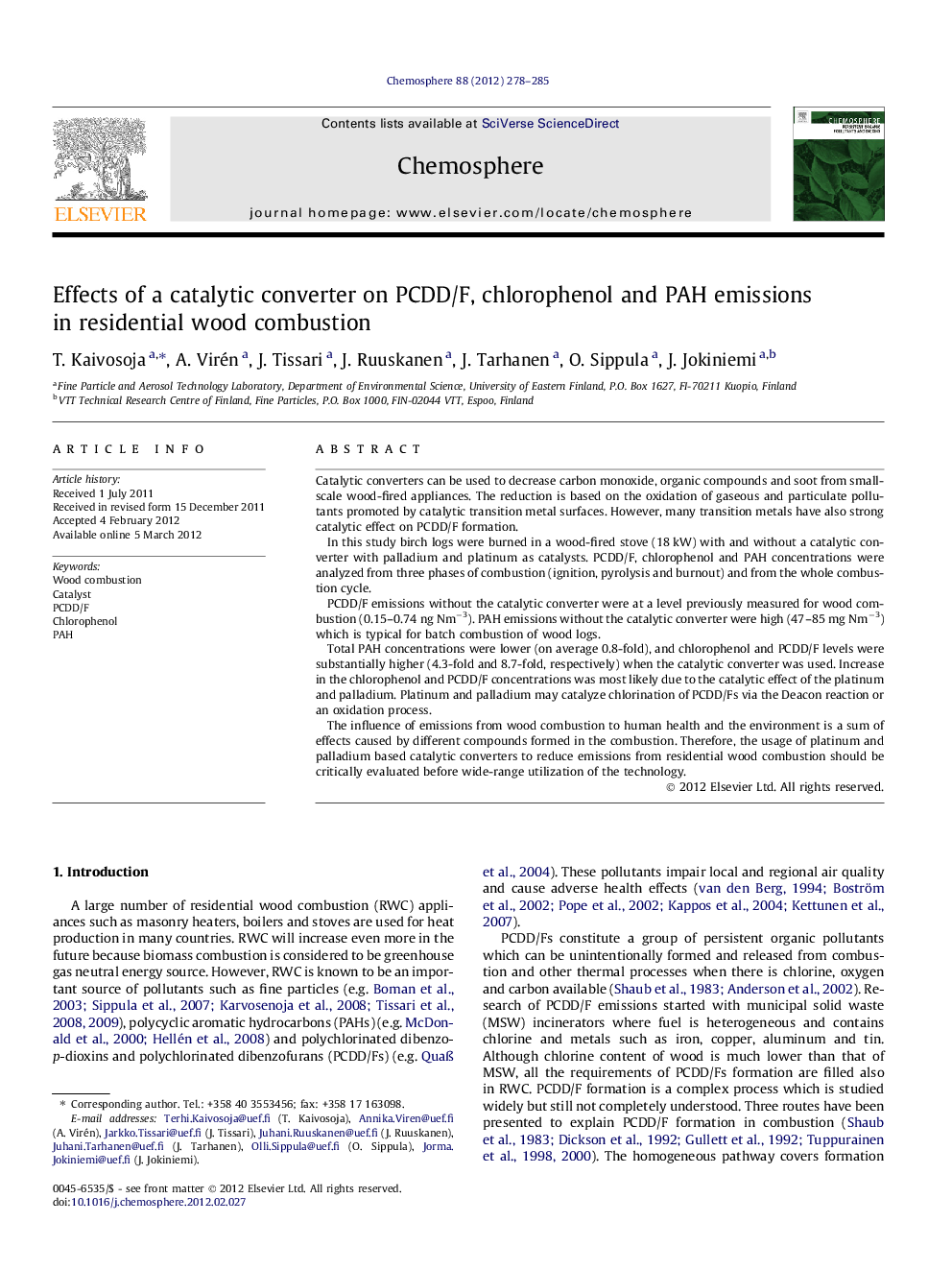 Effects of a catalytic converter on PCDD/F, chlorophenol and PAH emissions in residential wood combustion